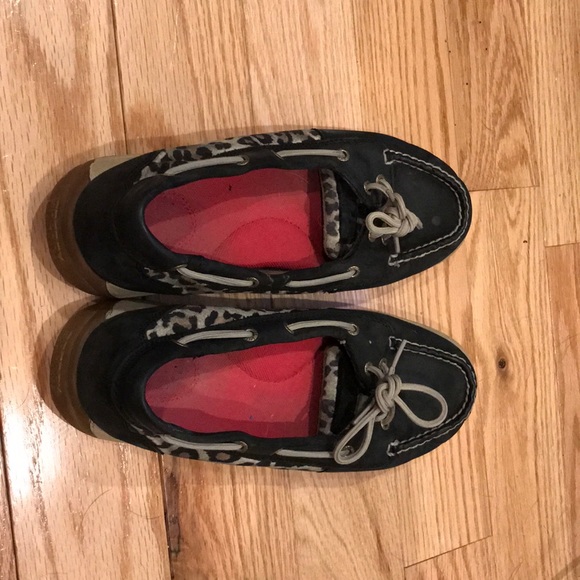 Sperry’s! With leopard print detail! - Picture 4 of 4